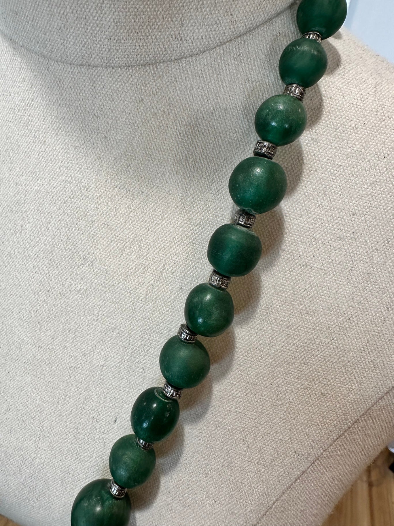 [SALE] Green Necklace with Large Beads