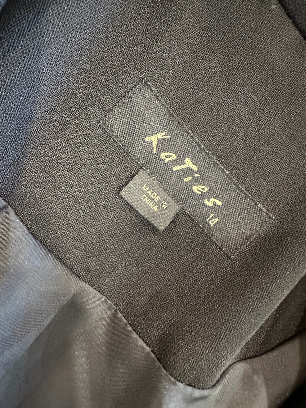 [SALE] Katies - Boxy Blazer - Size 14 - Black
