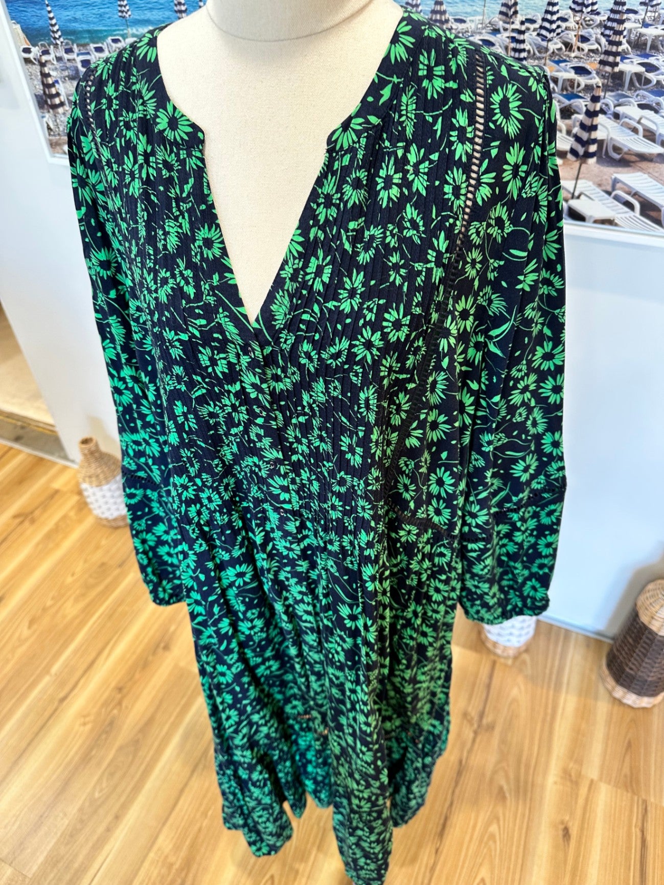 Virtuelle - Bohemian Dress - Size 18 - Black and green