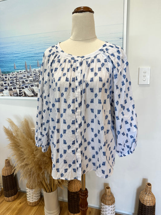 Blouse - Large - White with blue print