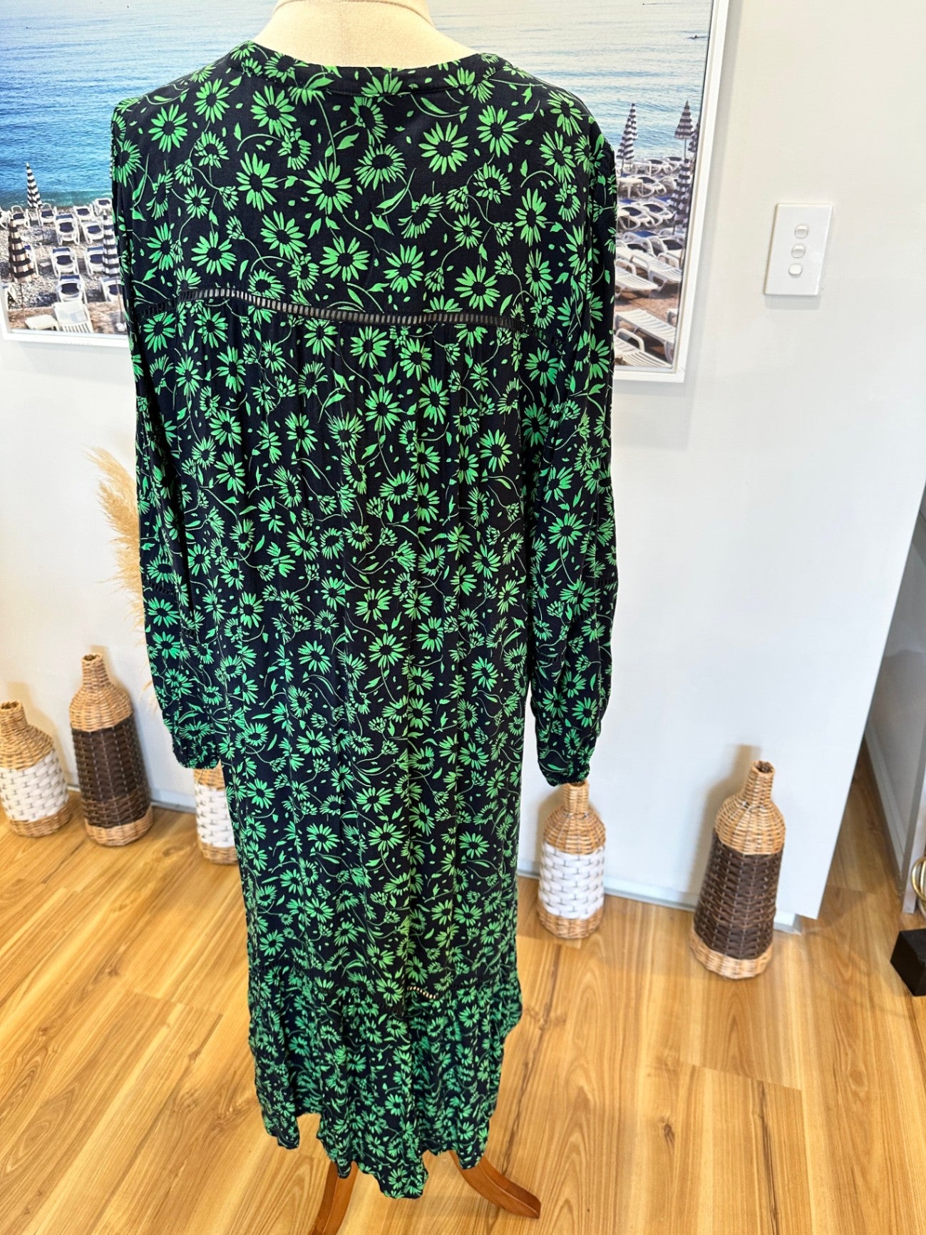 Virtuelle - Bohemian Dress - Size 18 - Black and green