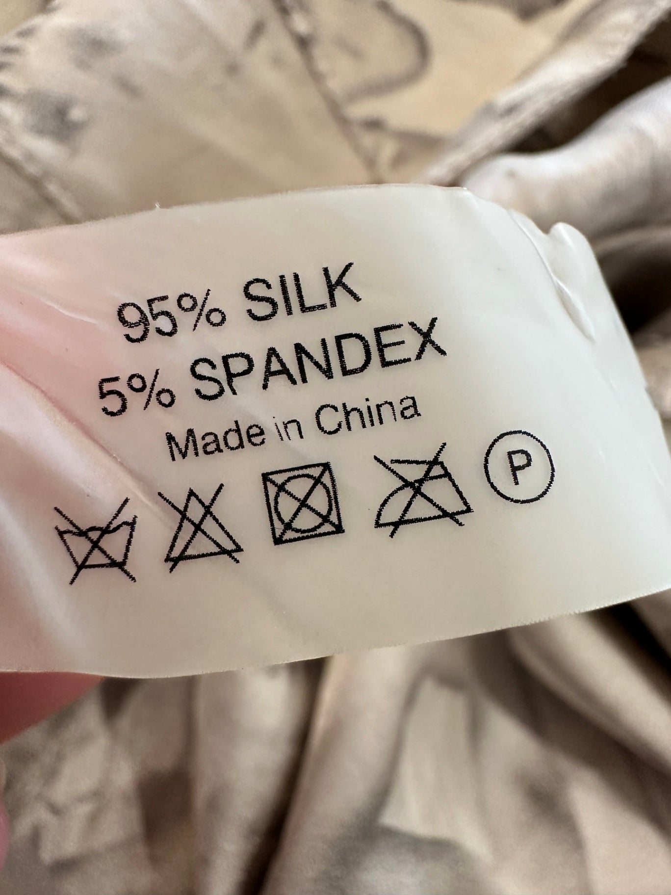 [SALE] 90% Silk Dress - Medium - Beige, Black, White