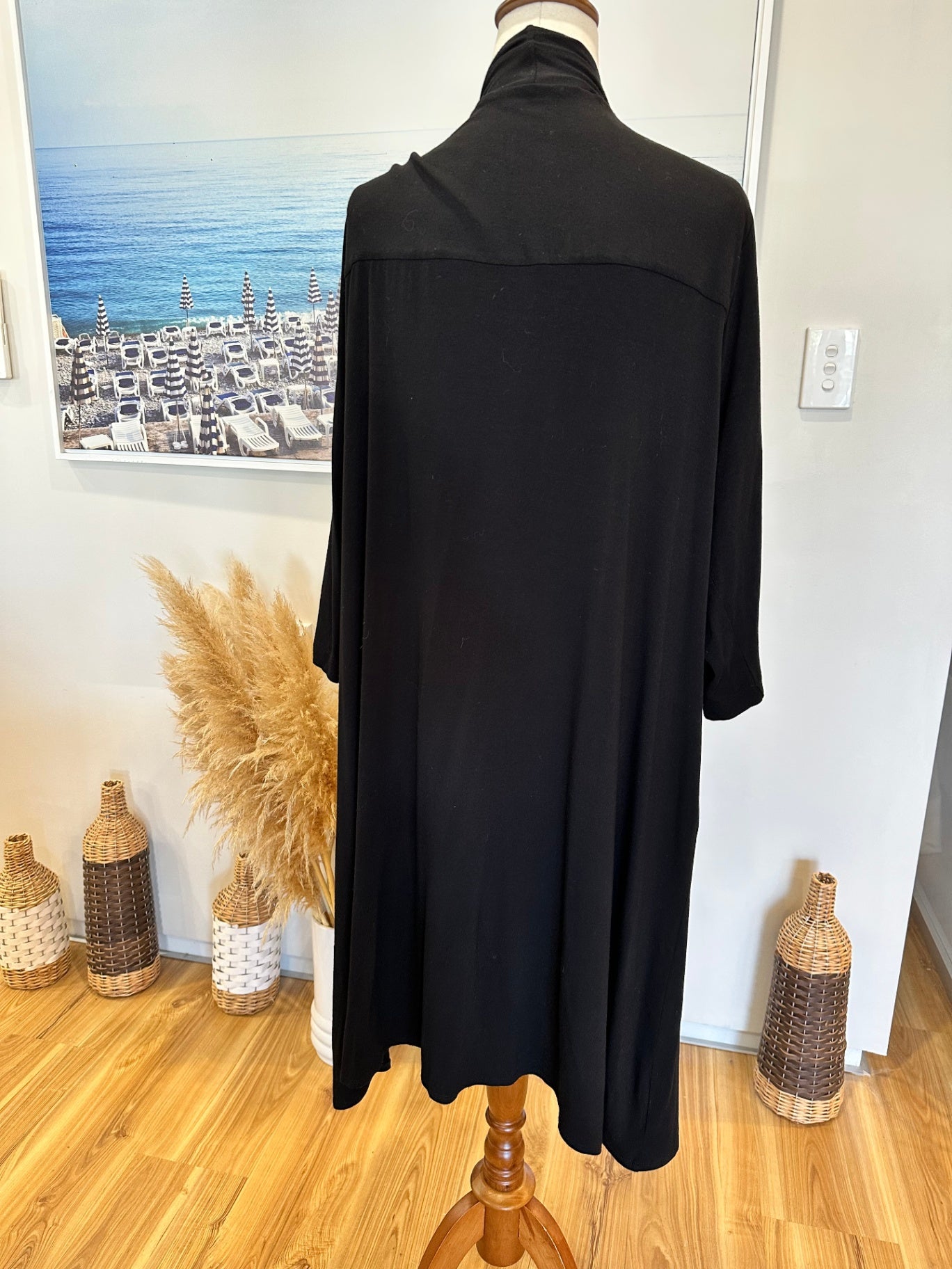 [SALE] Pretty Basics Cardigan - Medium - Black and white