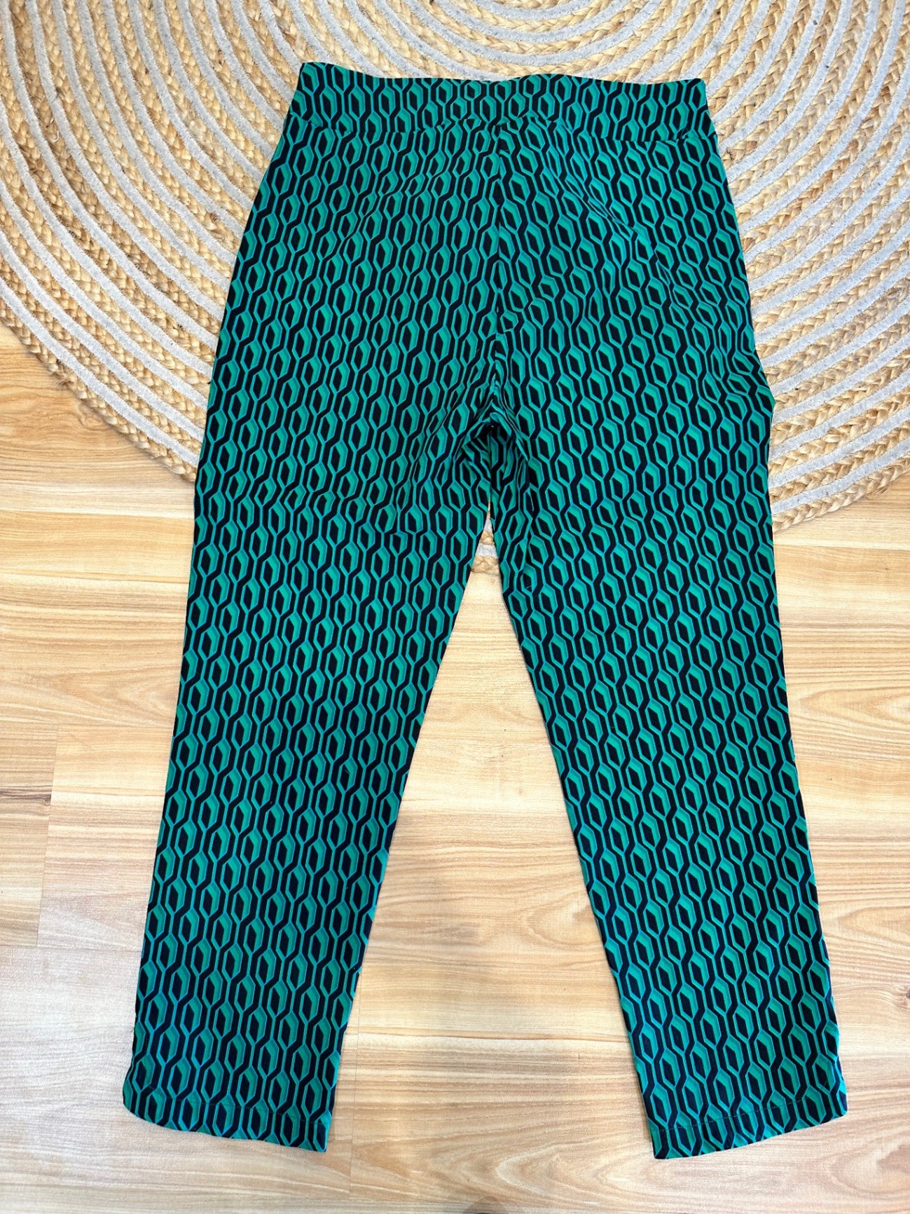 [SALE] Taking Shape - Pants - Size 14 - Green + Black