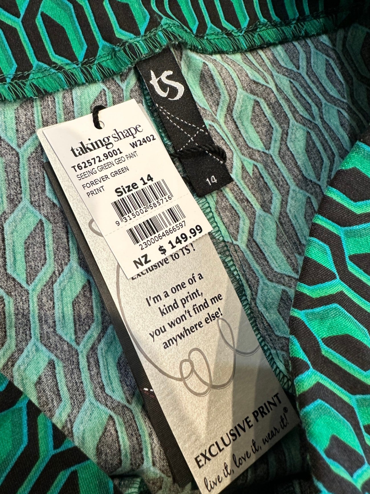 [SALE] Taking Shape - Pants - Size 14 - Green + Black