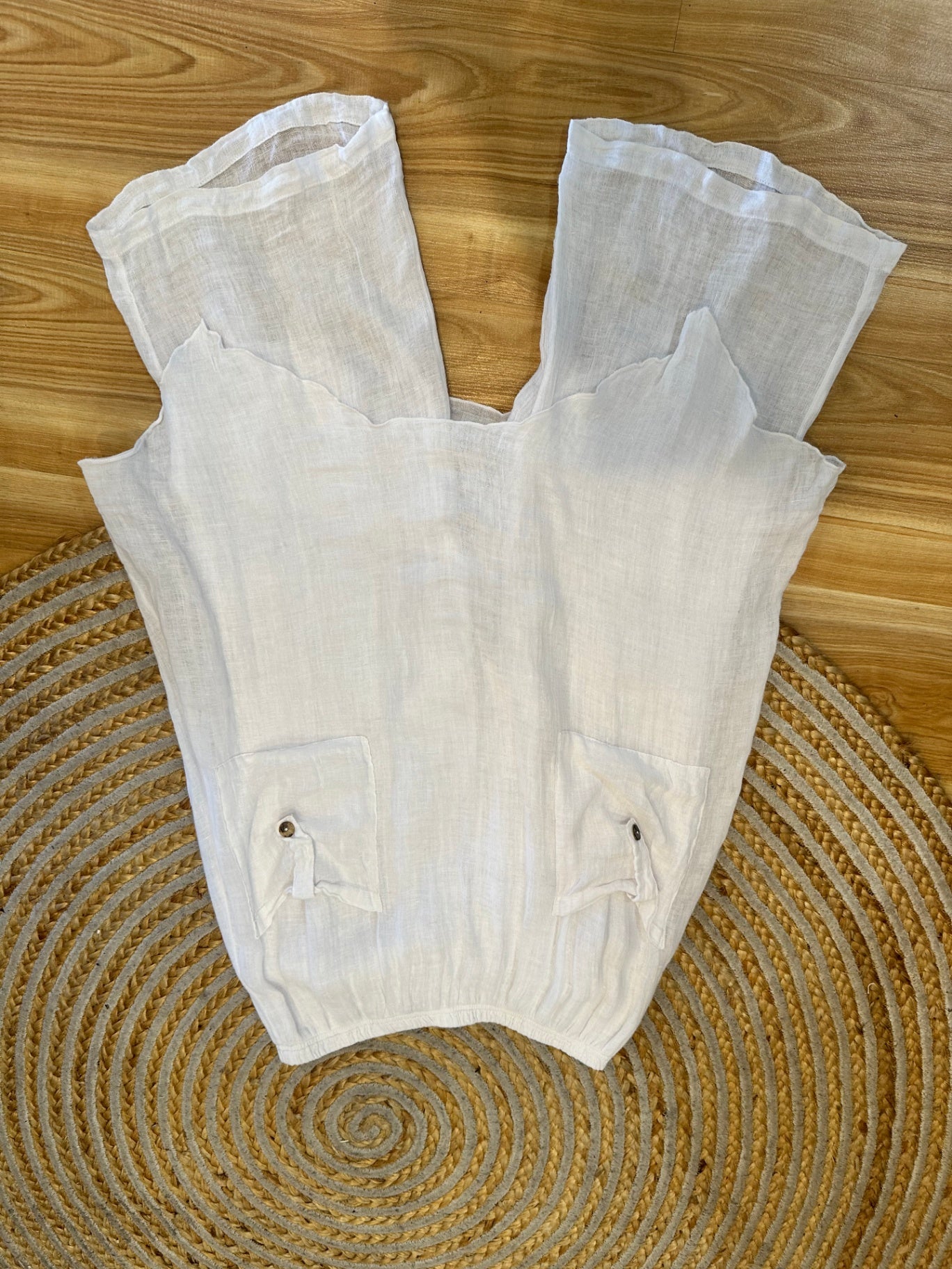 [SALE] Skort - Shorts with Skirt - 100% Linen - Large - White