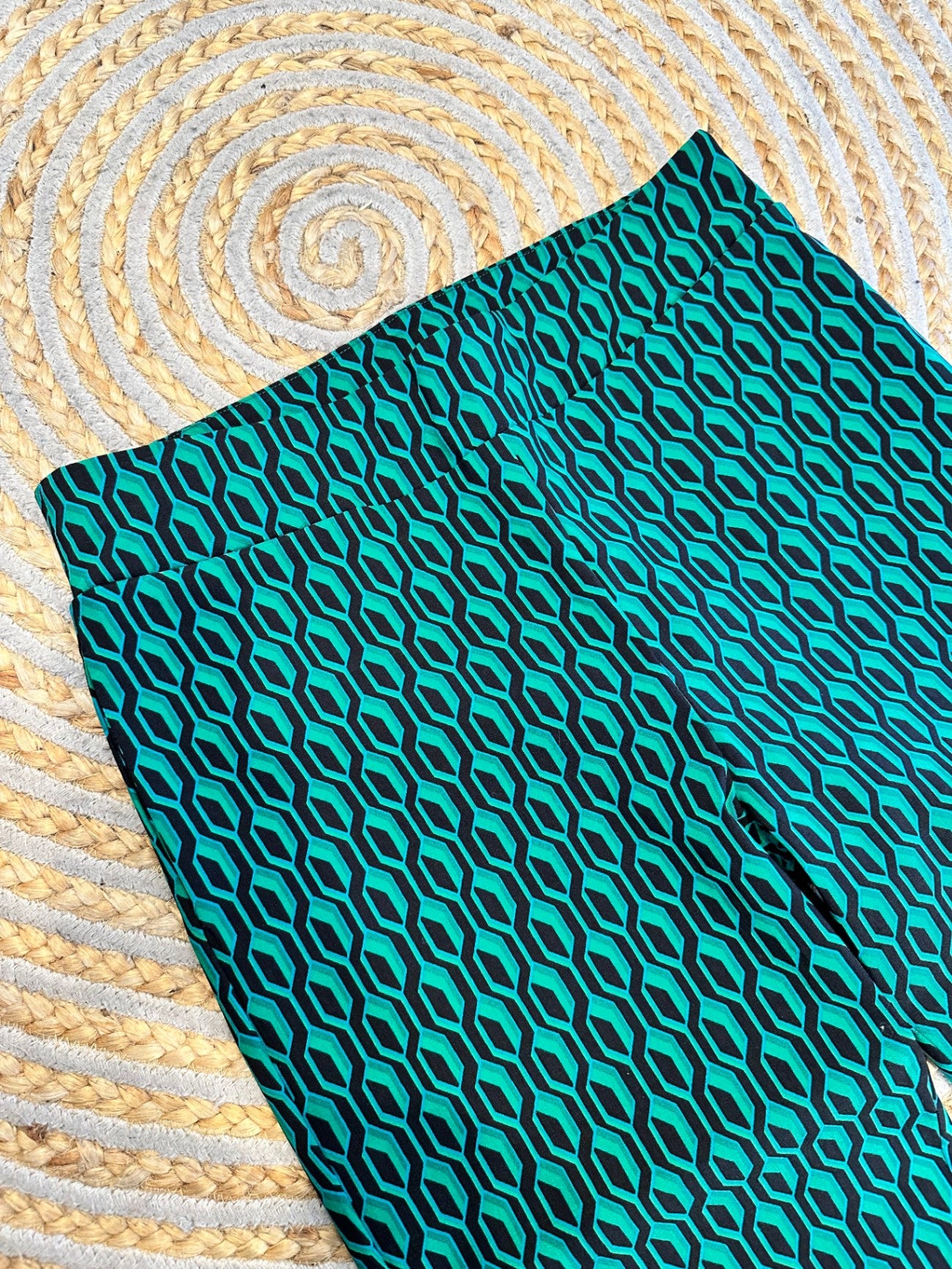 [SALE] Taking Shape - Pants - Size 14 - Green + Black