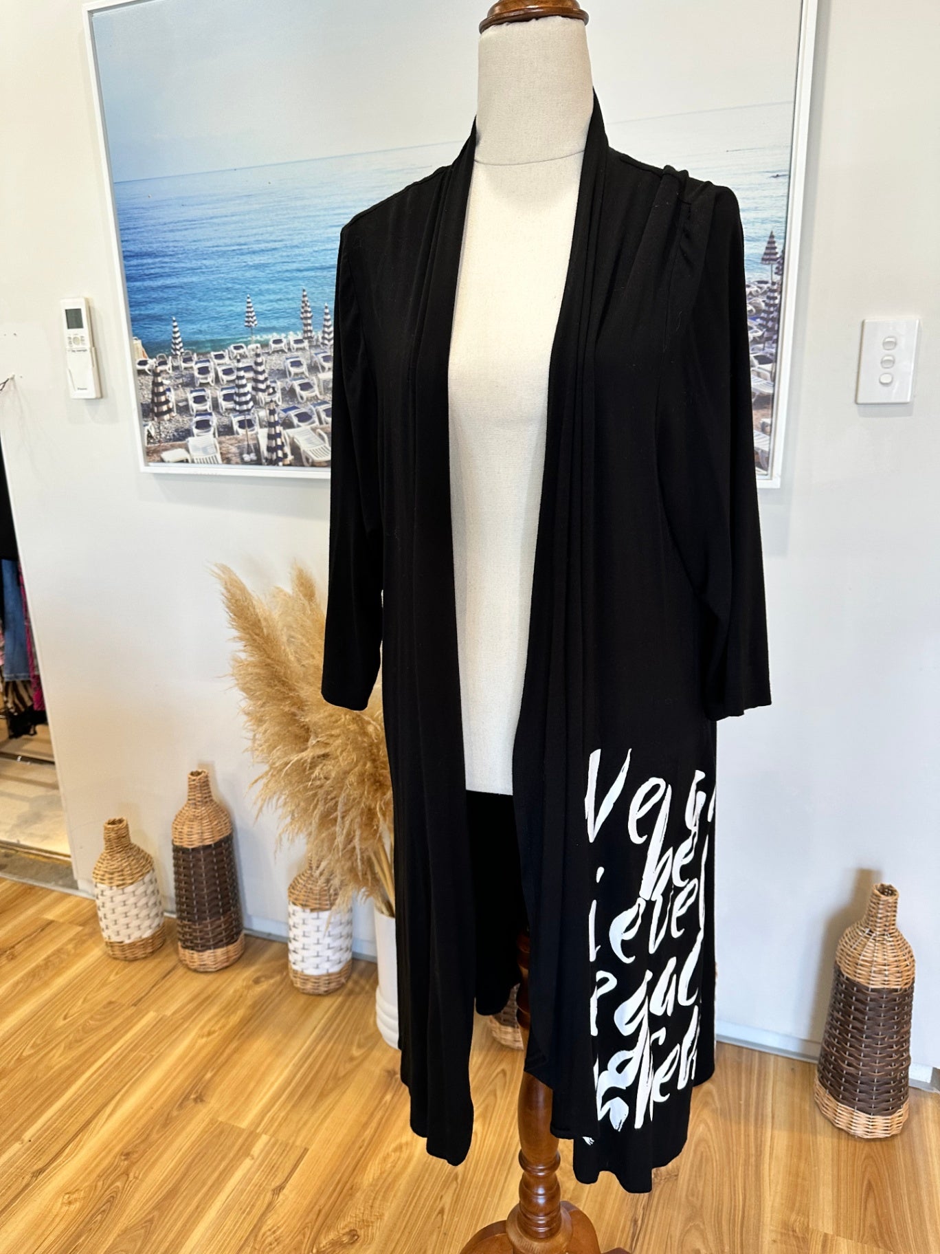 [SALE] Pretty Basics Cardigan - Medium - Black and white