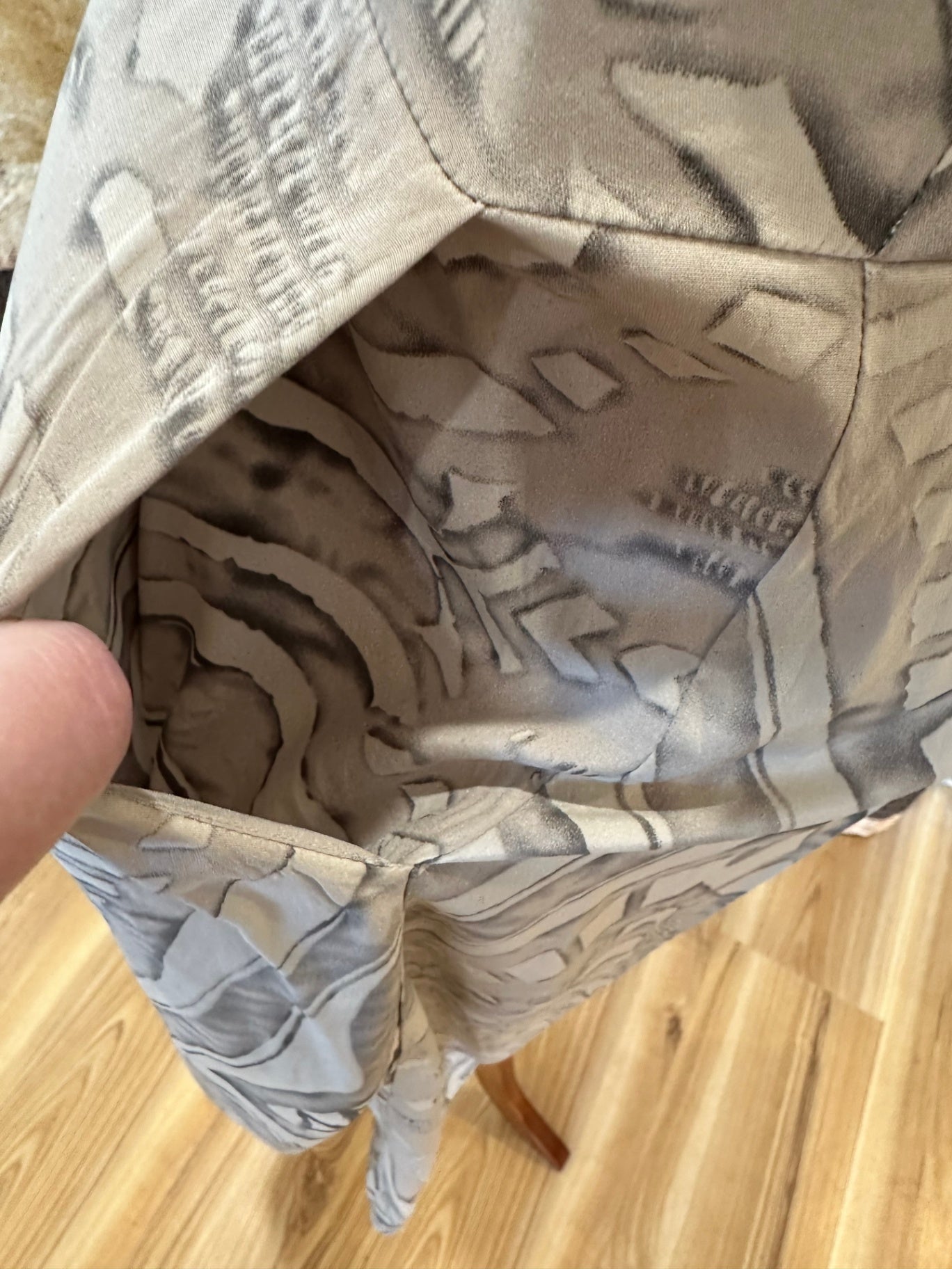 [SALE] 90% Silk Dress - Medium - Beige, Black, White