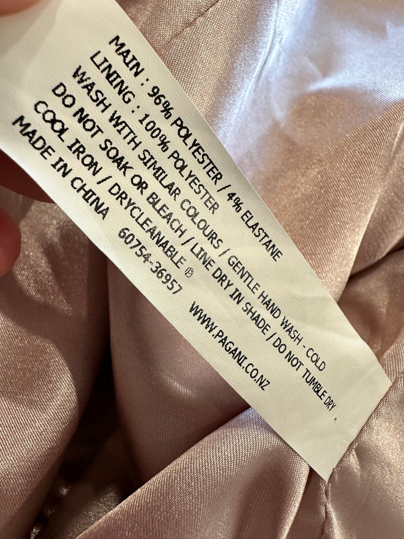 [SALE] Pagani - Cropped Blazer - Size 8 - Pink