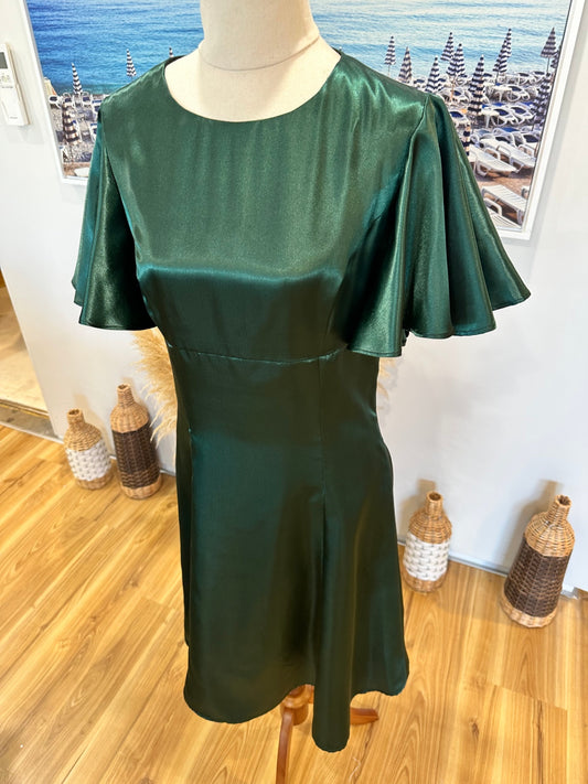 [SALE] Emerald Green - Satin Dress - Size Small