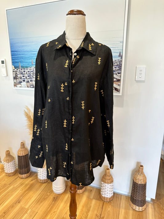 Marle - 100% Linen Shirt - Size 10 - Black w Embroidery