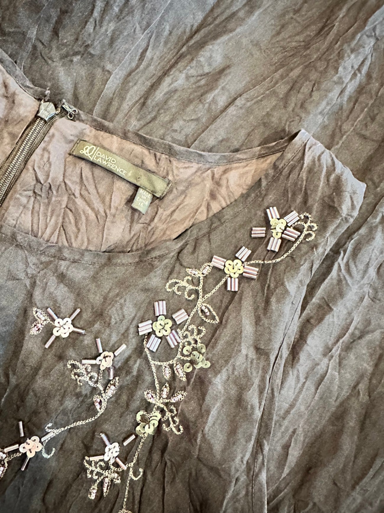 [SALE] David Lawrence - Silk Dress w Sequins - Size 16 - Black