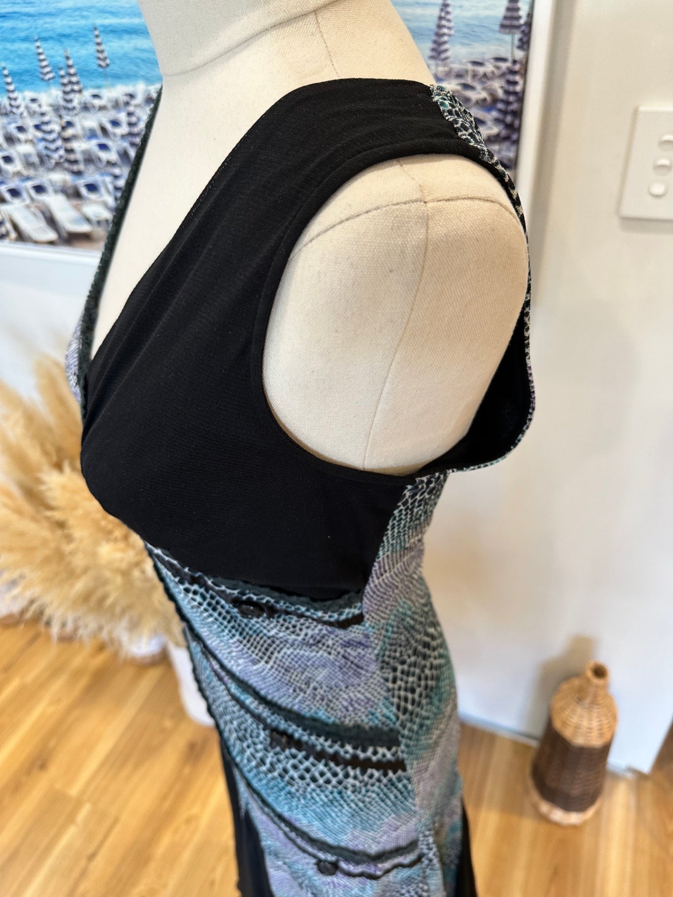 [SALE] Swing Dress - Black w Blue Snakeskin tones