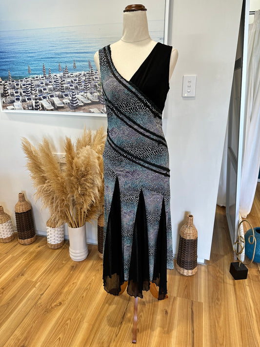 [SALE] Swing Dress - Black w Blue Snakeskin tones