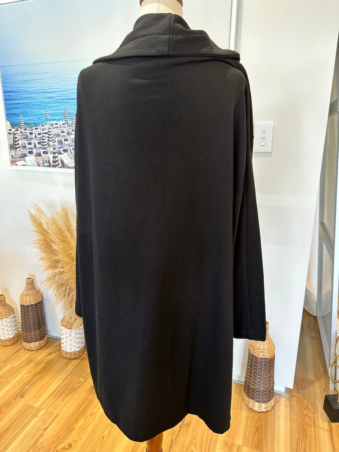 [SALE] Memo - Black Over-Coat - Size Large