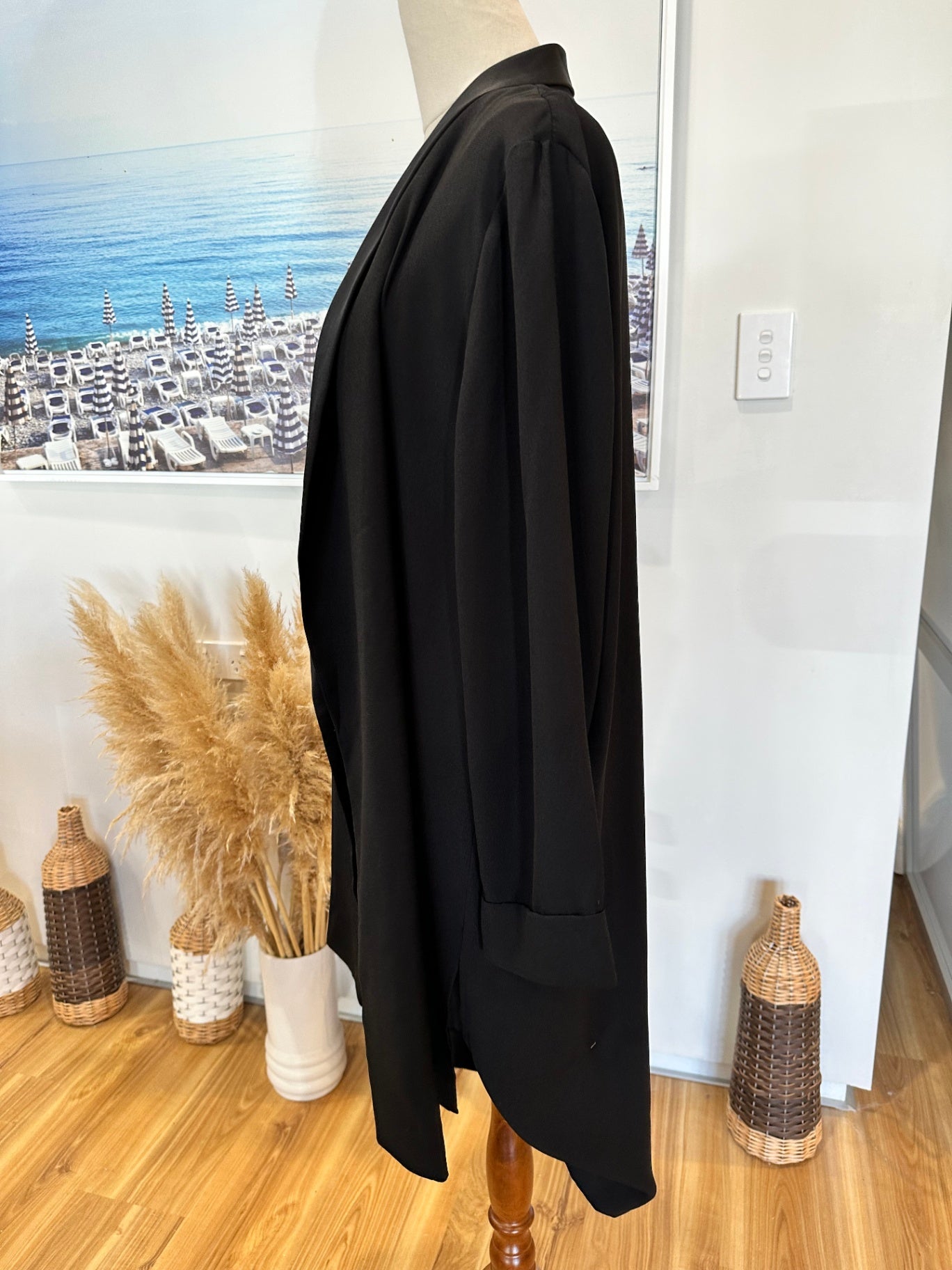 [SALE] Glassons - Waterfall Blazer / Jacket - Size 16 - Black