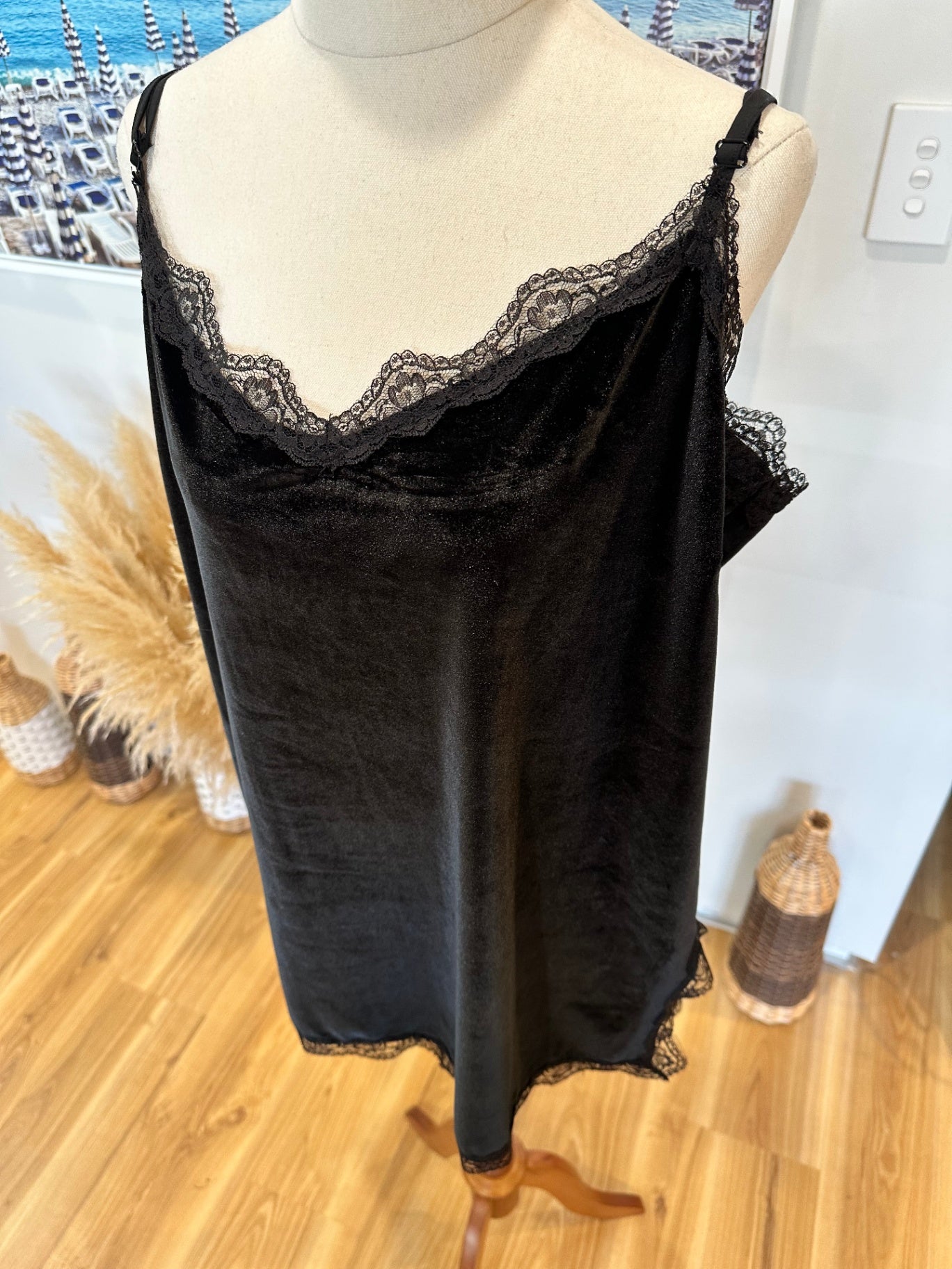 Pagani Velvet Camisole - Size 16 - Black 