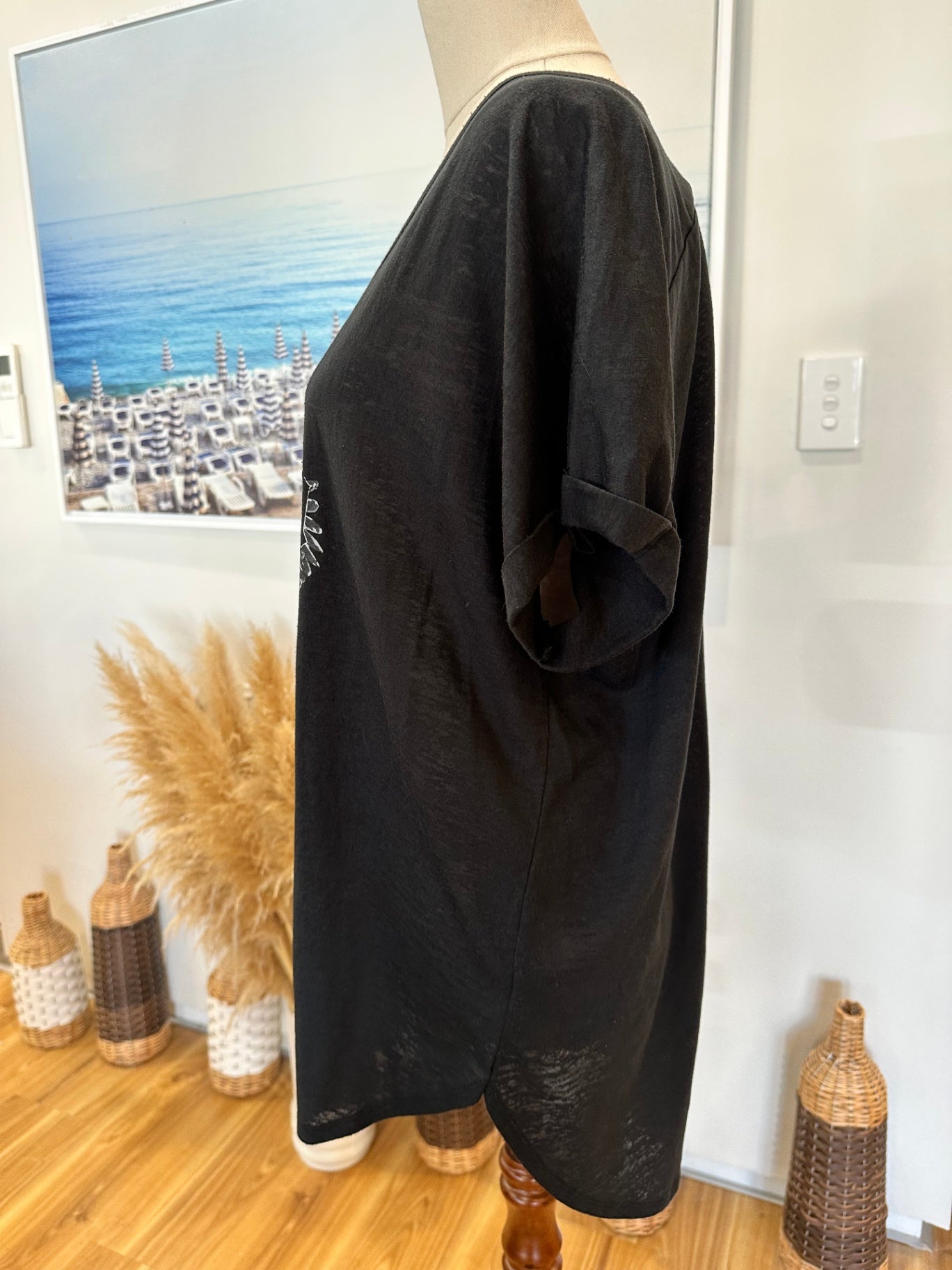 [SALE] Decjuba - Top - Nevada print - Size Large - Black