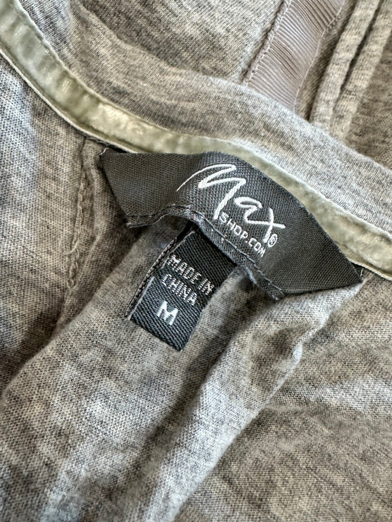 [SALE] Max - Long sleeve Top - Medium - Grey