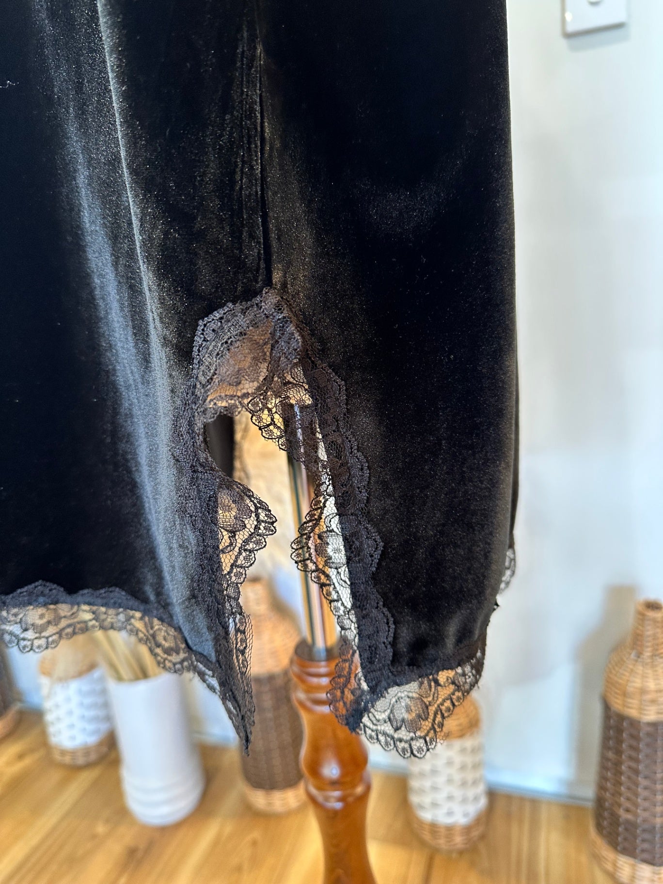 Pagani Velvet Camisole - Size 16 - Black 