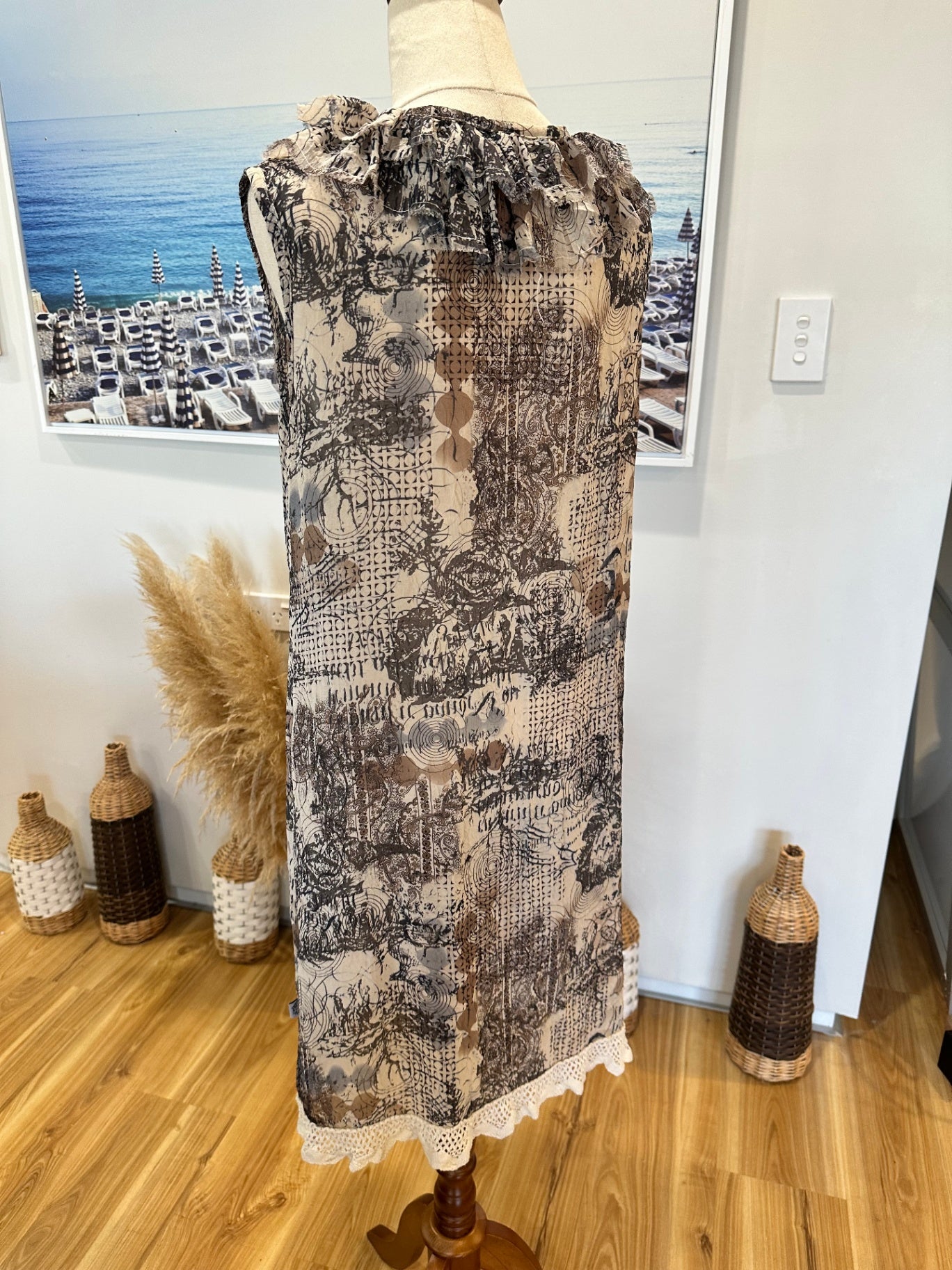 Art Style by Rebecca Herring Dress 14 Beige and black