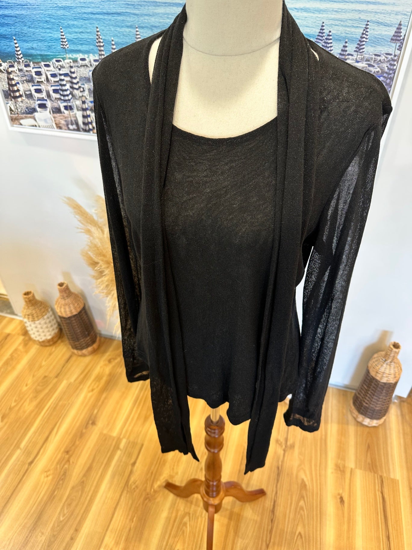 [SALE] Valerie Frank -- Black Top - Size 14 - Made in New Zealand