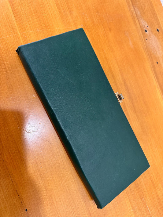 [SALE] Vintage - Long Oblong - Green Clutch Purse