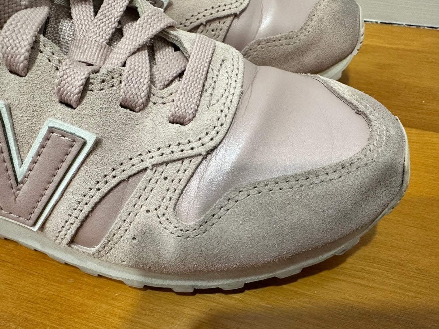 New Balance - Pale Pink Sneakers - Size 7