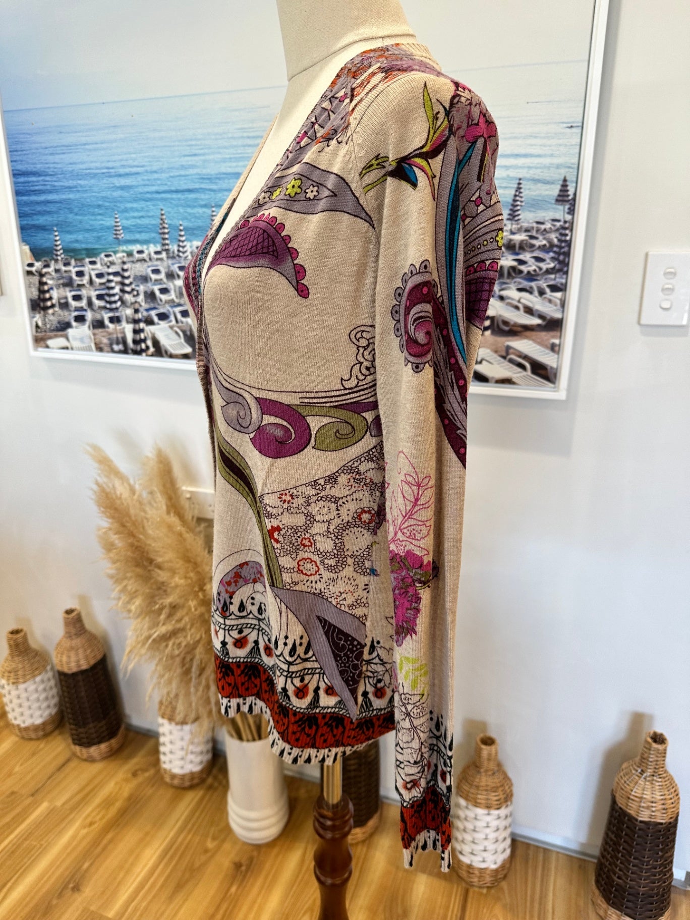 Heine Cardigan - Medium - Beige w floral and abstract patterns