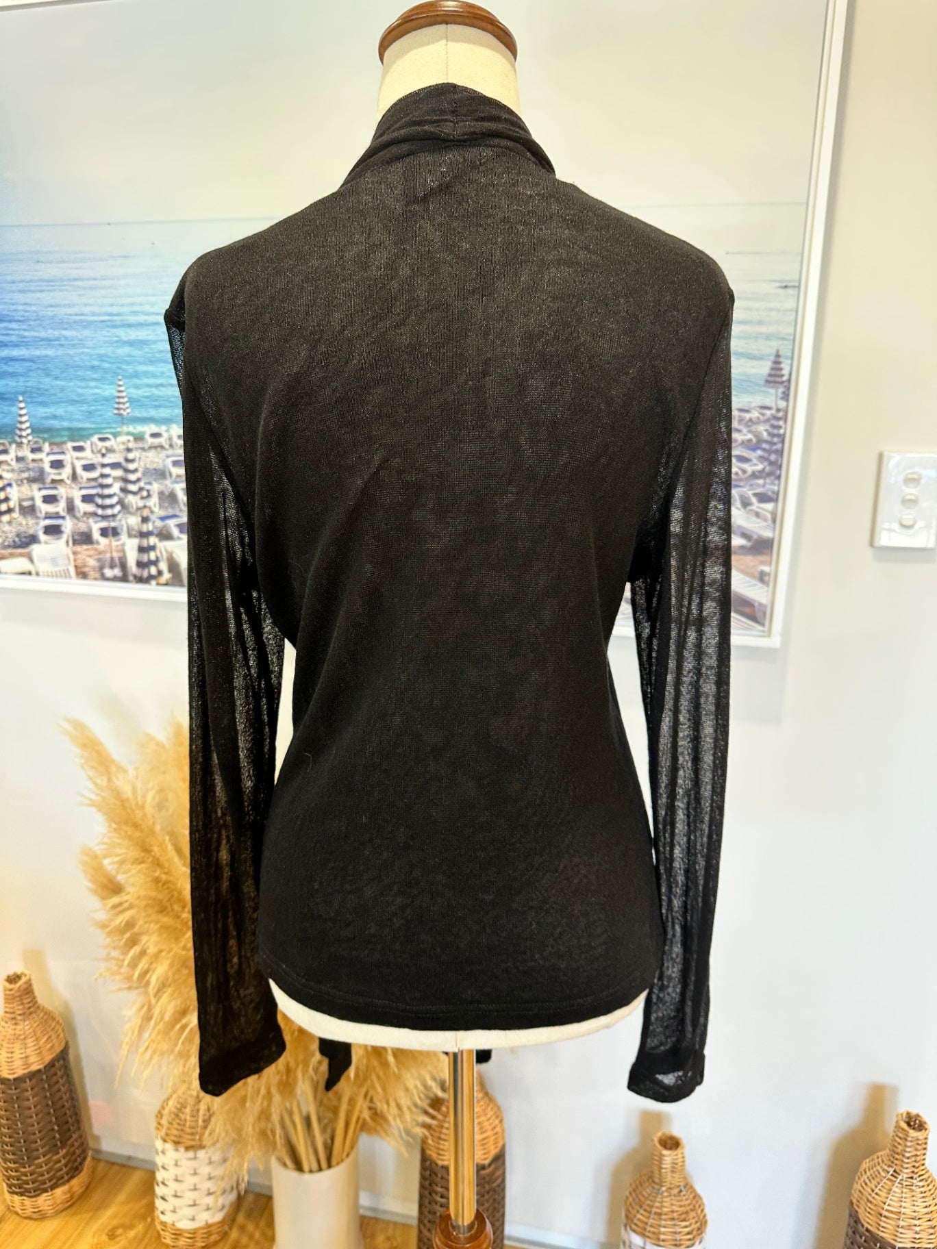 [SALE] Valerie Frank -- Black Top - Size 14 - Made in New Zealand