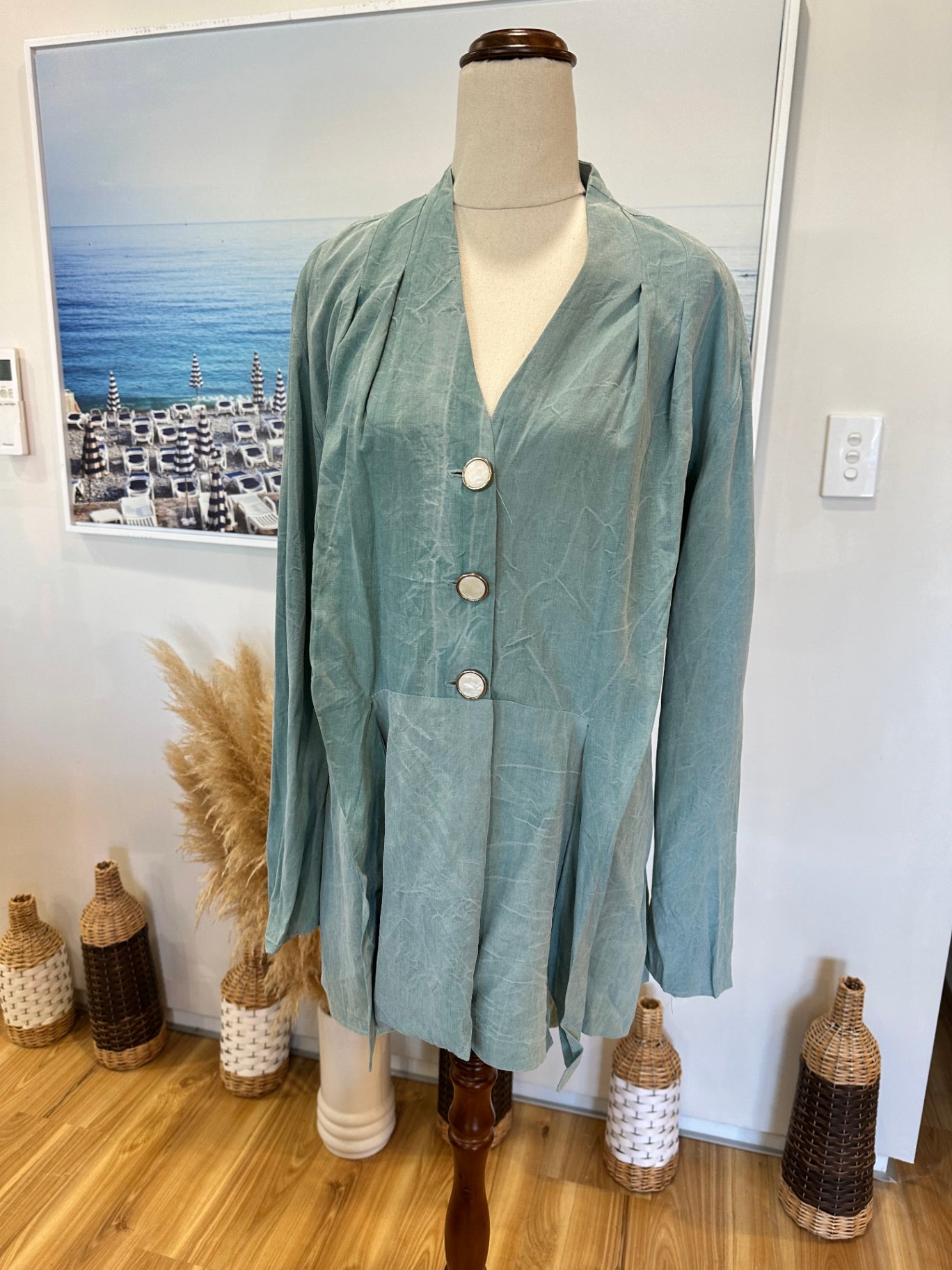 [SALE] Vintage 80's Blazer - Large - Light Blue *Some flaws*