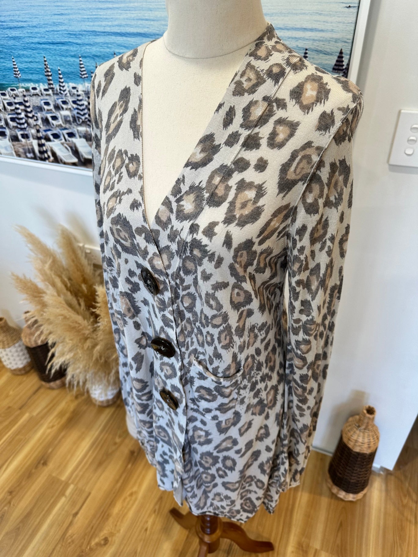 [SALE] Verge - Longline Cardigan - Large - Beige w leopard print
