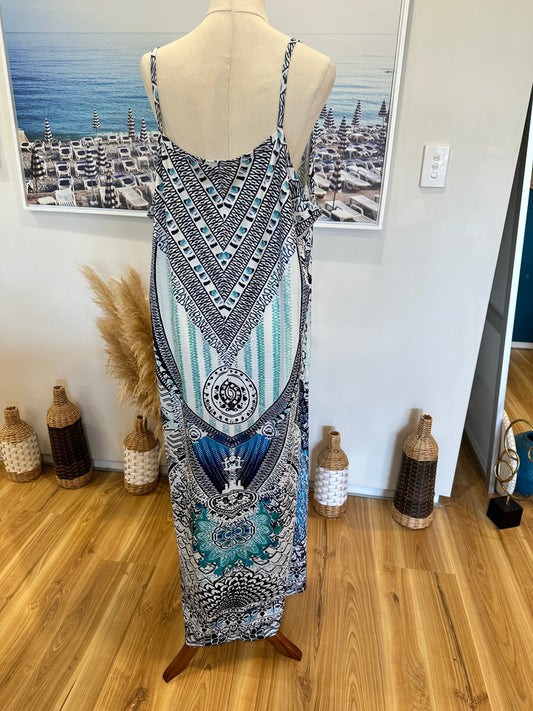 [SALE] Maxi Dress - Extra Large - White w Blue Tones