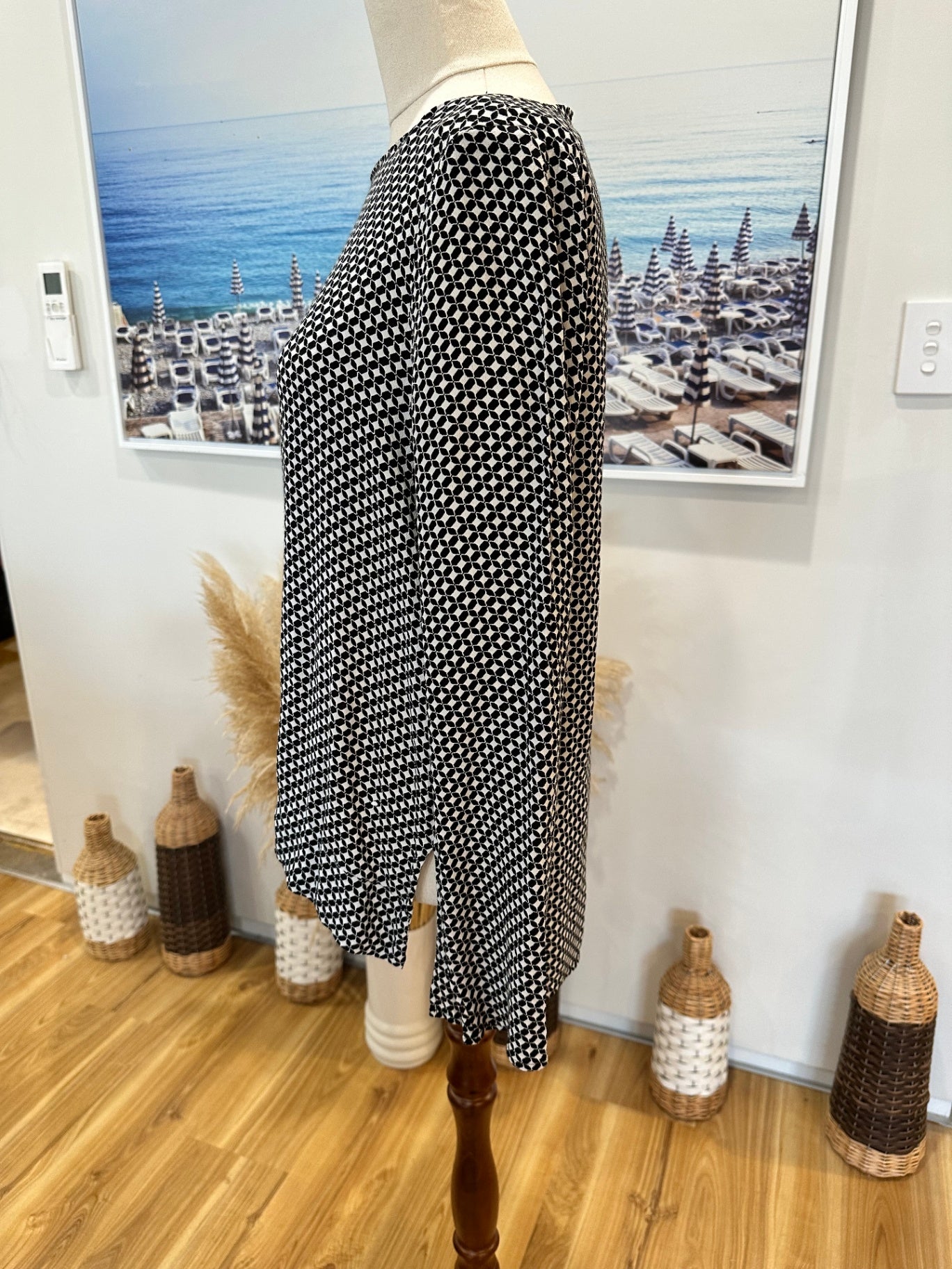 [SALE] Portmans Blouse - Size 10 - Black and White