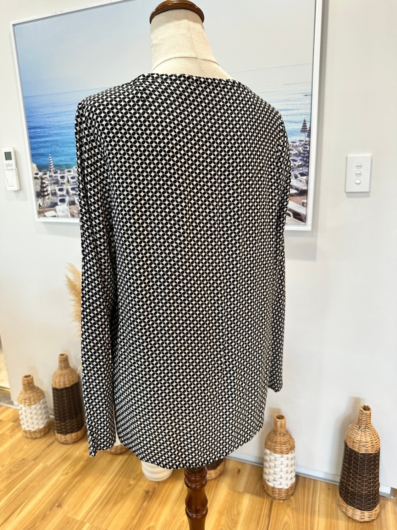 [SALE] Portmans Blouse - Size 10 - Black and White