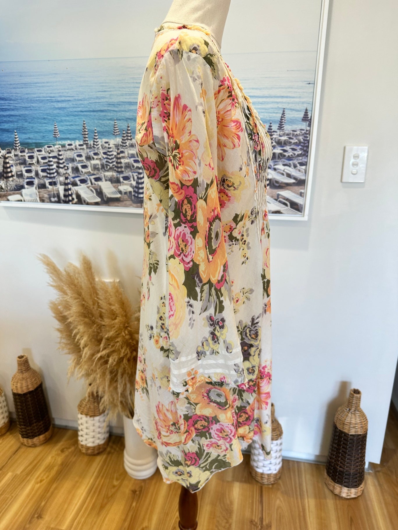 [SALE] Vassalli - Kaftan Top - Medium - Cream with pastels