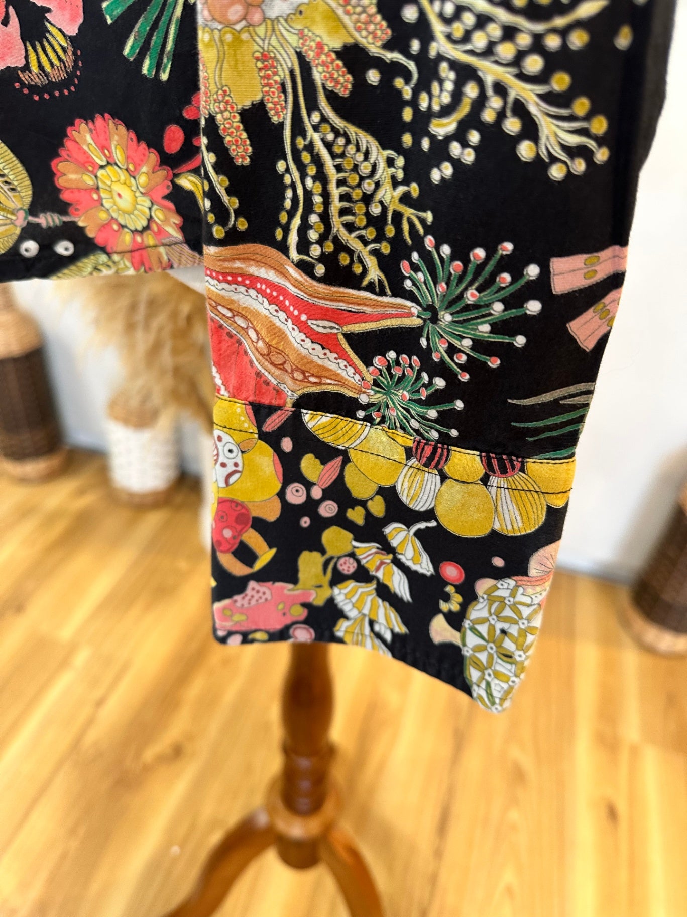 [SALE] Ana Sebastian - Black w Floral - Shirt - Small