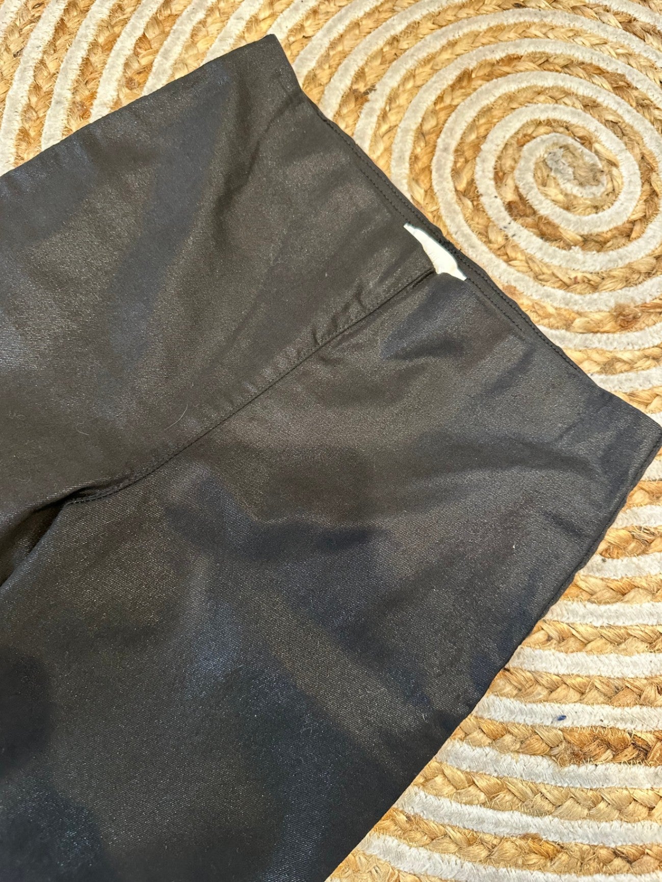 [SALE] H&M - Pants / Leggings - Size 8 - Black w Shine