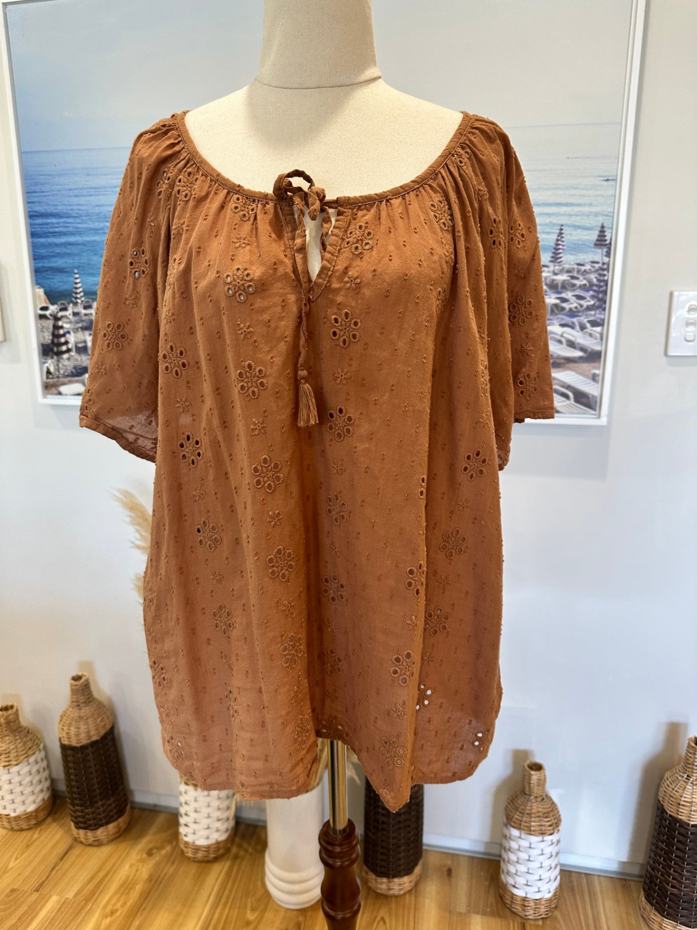 [SALE] Suzanne Grae Broderie Brown Blouse - Large