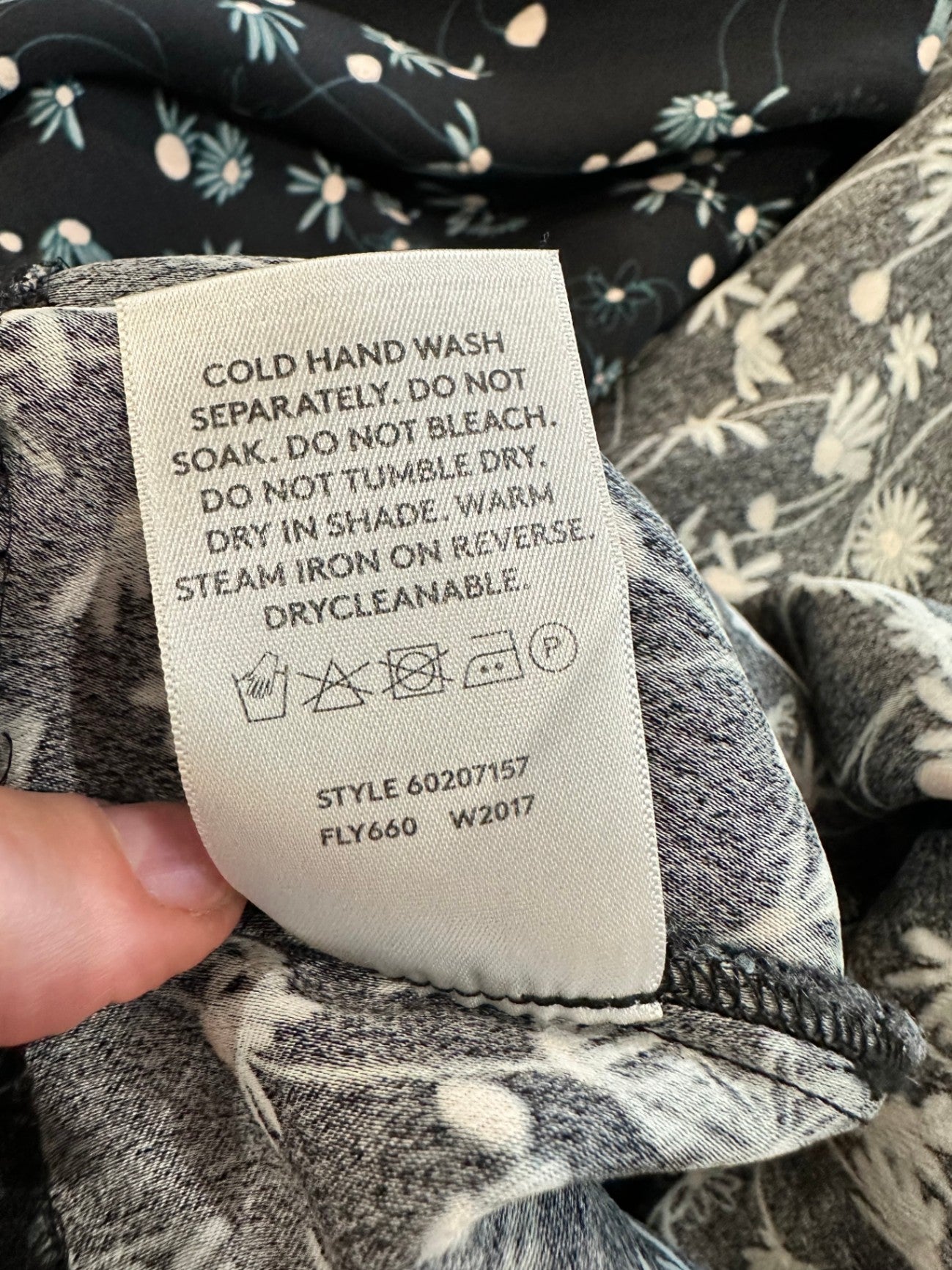 [SALE] Country Road - Dress - Size 6 - Navy w floral pattern