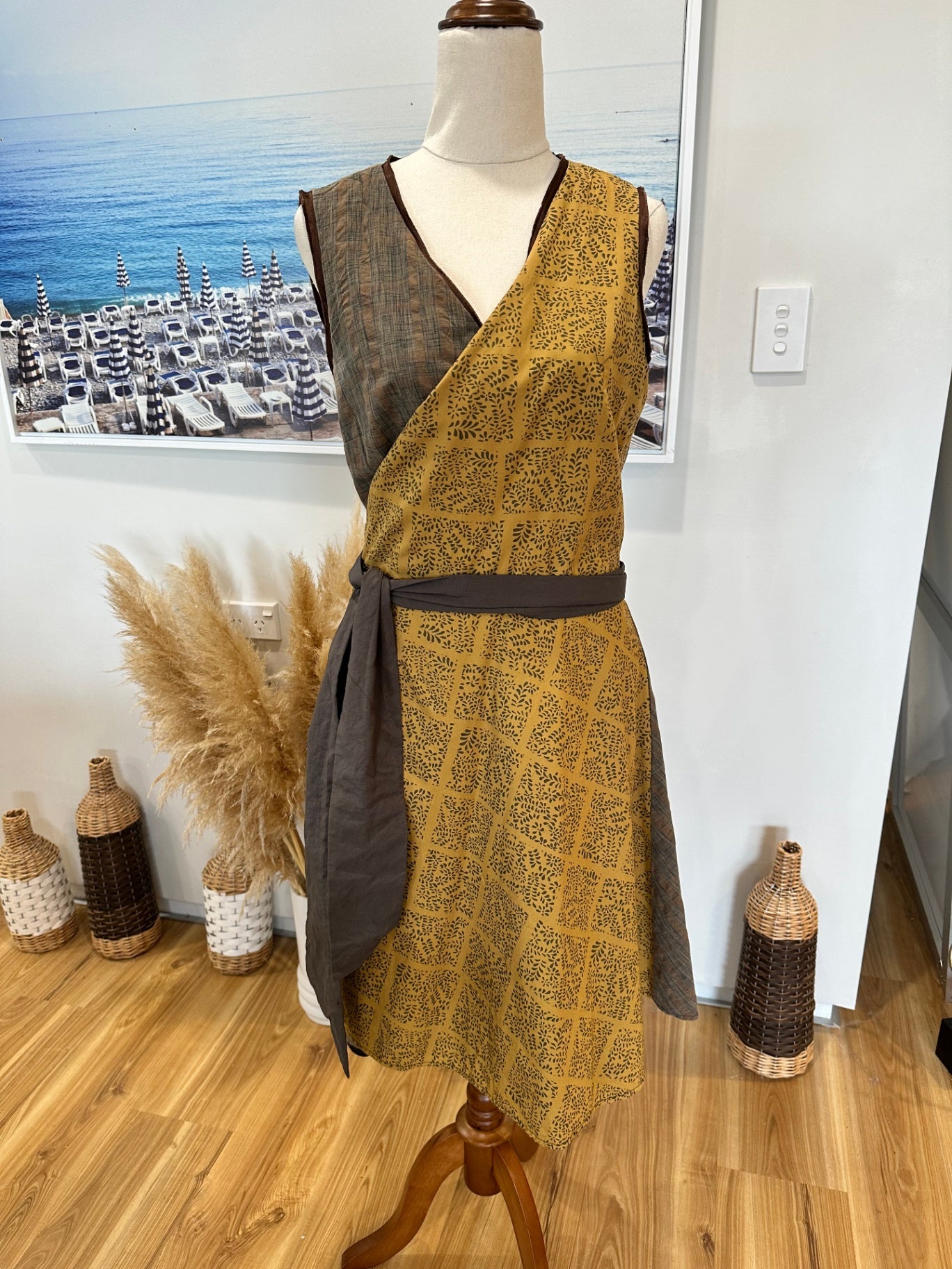 [SALE] Annah Stretton - Flip It Dress - One Size - Brown / Olive tones