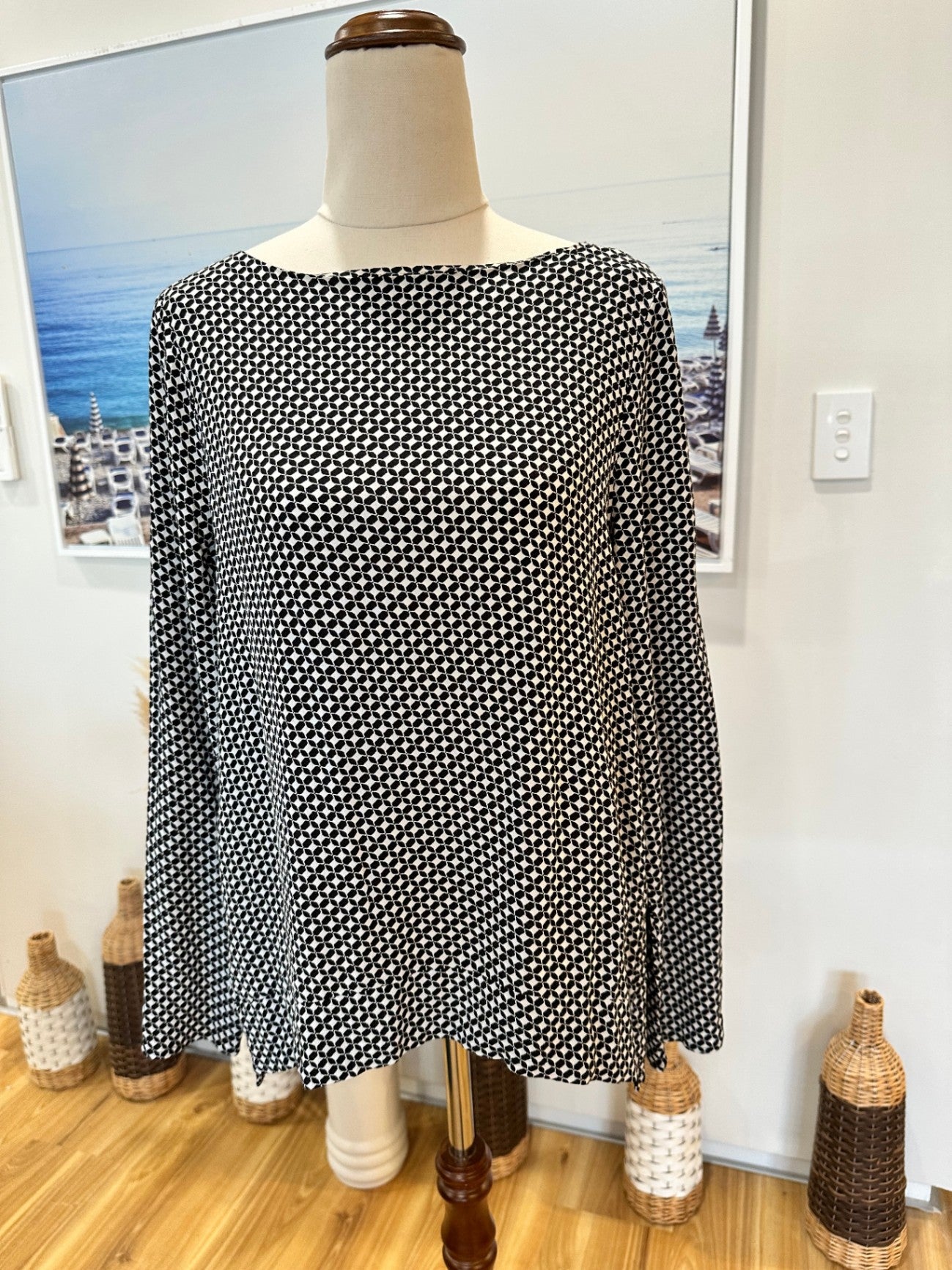 [SALE] Portmans Blouse - Size 10 - Black and White