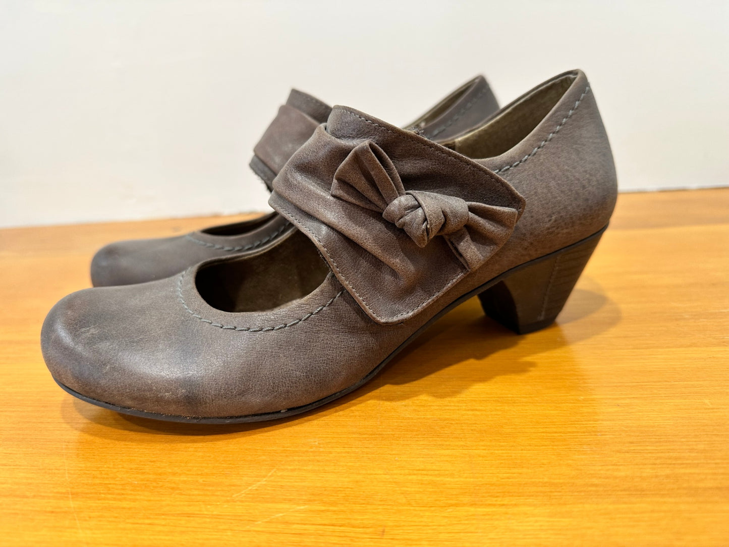 [SALE] Gino Ventori - Brown Leather Heels - Size EU 38