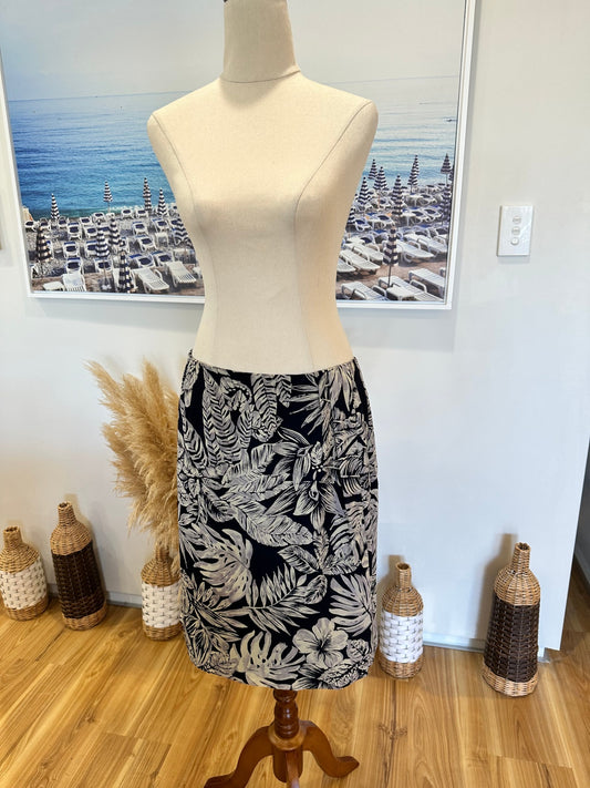 [SALE] Chaus - Summer Skirt - Size 16 - Black / Taupe / Grey