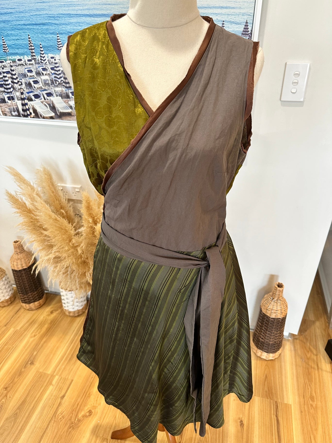 [SALE] Annah Stretton - Flip It Dress - One Size - Brown / Olive tones