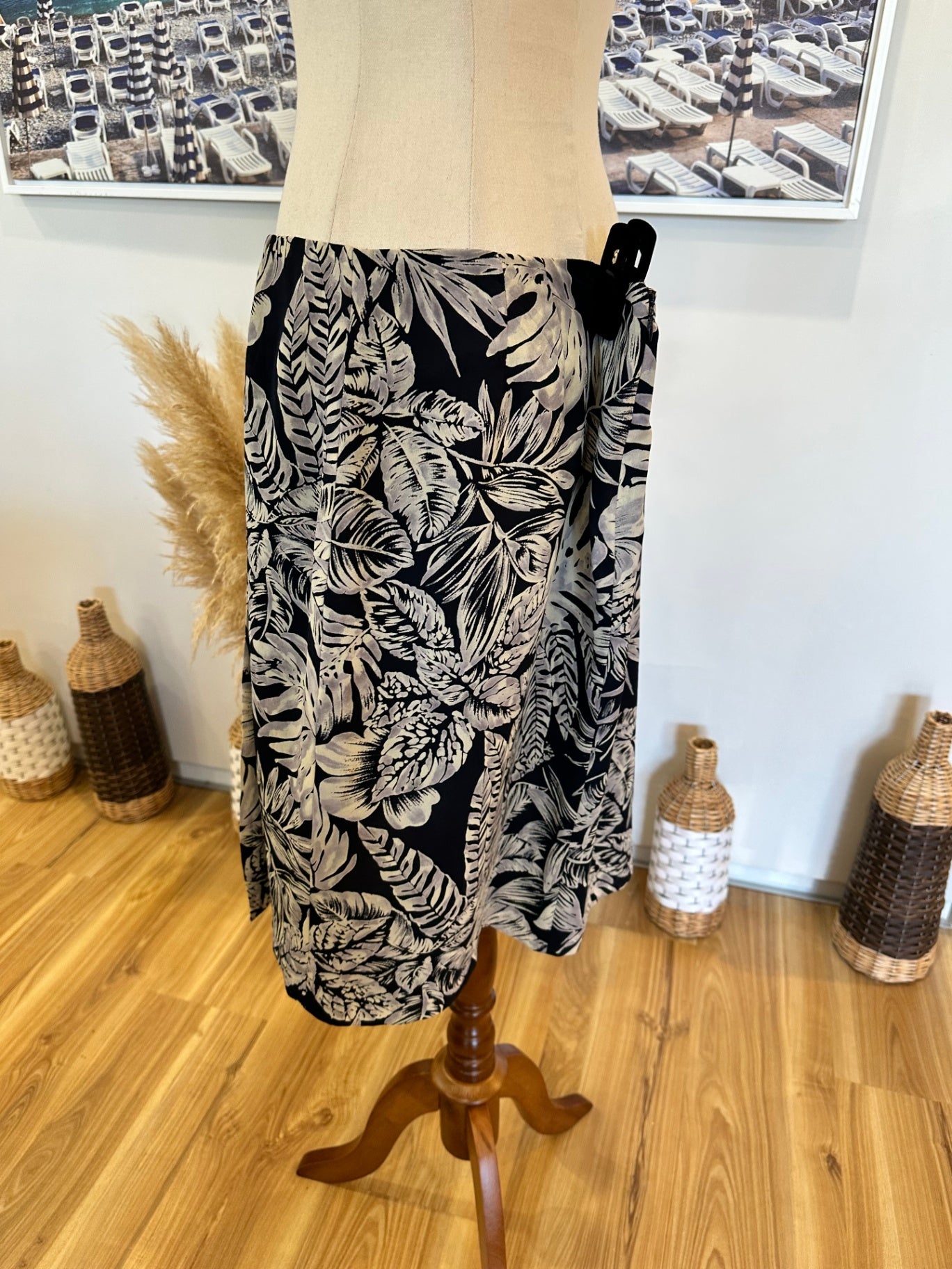 [SALE] Chaus - Summer Skirt - Size 16 - Black / Taupe / Grey