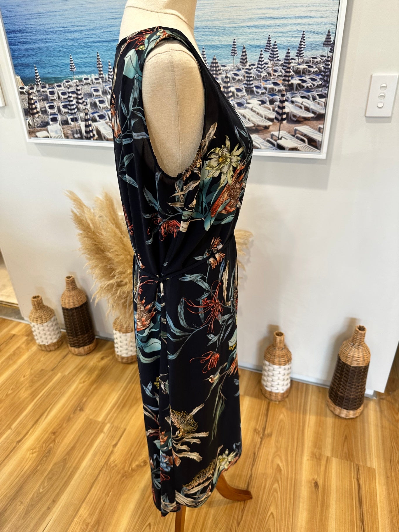 [SALE] Max - Navy Dress w Drape feature - Size 8