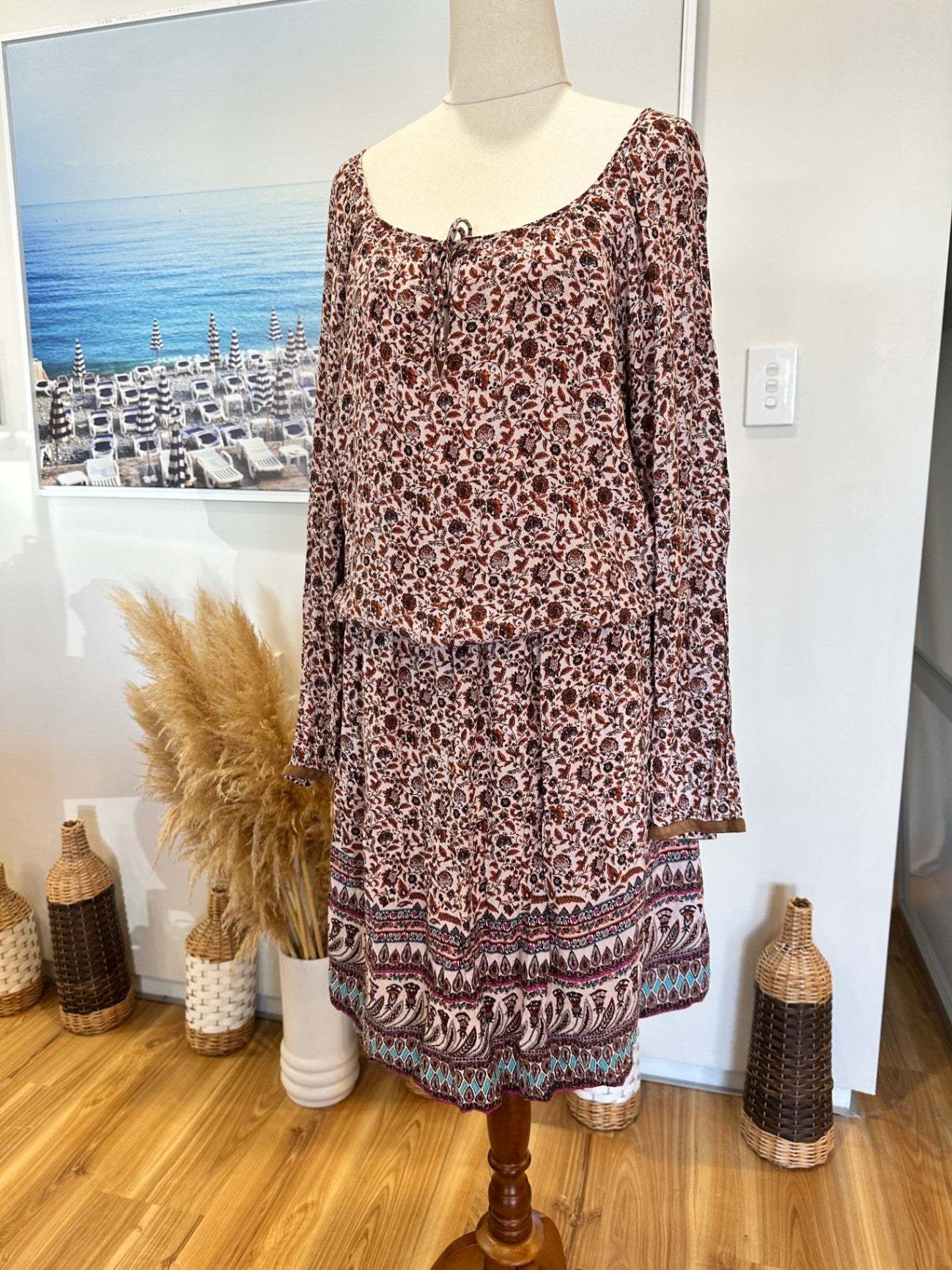 Espirit Dress 10 Multicolor (mainly brown, white, and hints of blue and purple)