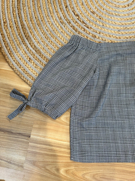 [SALE] [NEW] Pagani Blouse - Size 16 - Black and white